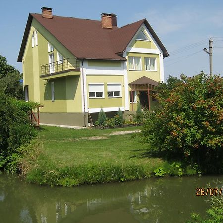 Hostel Geo Гомель Екстер'єр фото